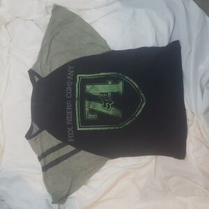 fox riders flared sleeves graphic tee